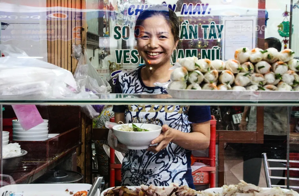 Can Tho: The Melting Food Pot Of The Mekong Delta File name: VCT-VCT-Food-James-Pham-Can-Tho-Bun-Mam-8.web