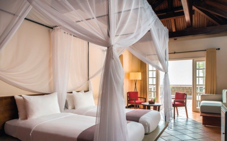 Deluxe File name: nui-sam-DELUXE-1.jp