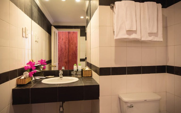 nui-sam-SUPERIOR-BUNGALOW-