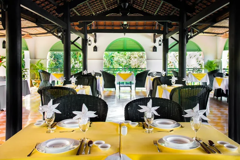 Bản sao VC_Le Longanier Restaurant_PA (7) copy