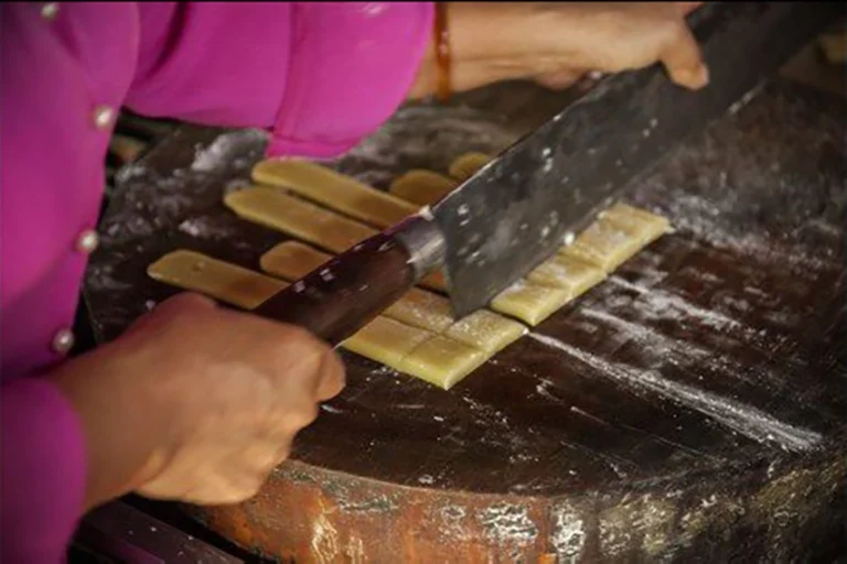 MEKONG-IMPRESSIONS-DOWNSTREAM-gallery-3 copy