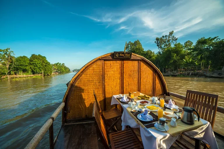 Hành trình Mê Kông (xuôi dòng) File name: VC_Song-Xanh-Sampan_MarCom-15-copy.webp