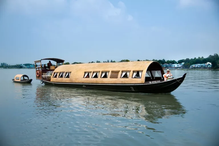 Hành trình Mê Kông (xuôi dòng) File name: VC_Song-Xanh-Sampan_PA-8-copy.webp