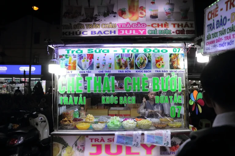 Khám Phá Ẩm Thực Đường Phố File name: Can-Tho-Street-Food-4.web