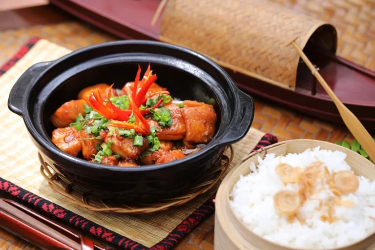 Trải Nghiệm Lớp Học Nấu Ăn File name: Cooking-class-2.webp